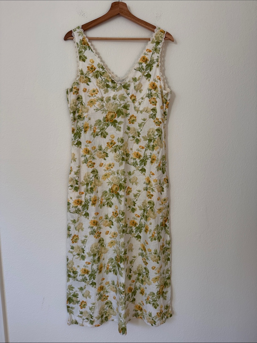 Laura Ashley Linen Floral V-Neck Dress Size 6 Cottagecore Prairie Feminine Fall